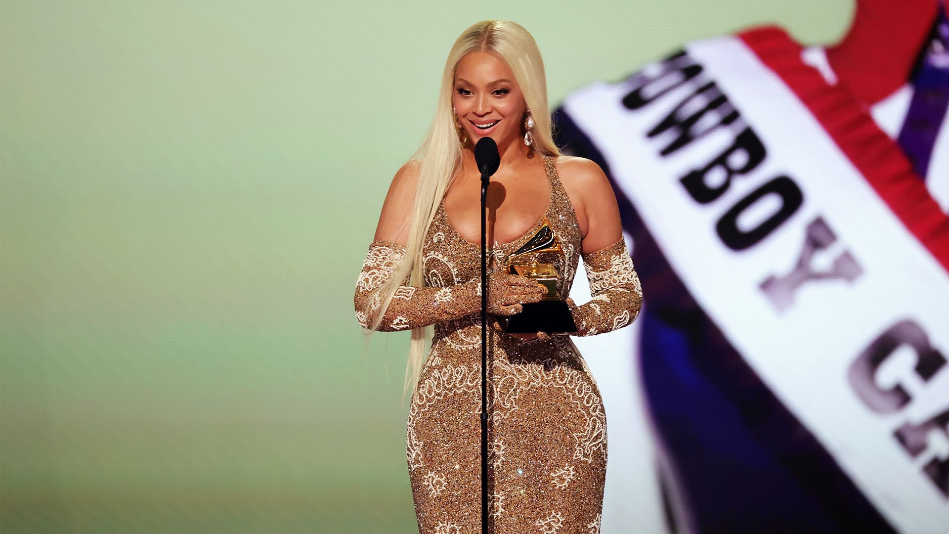 更是一种人 更是一种人